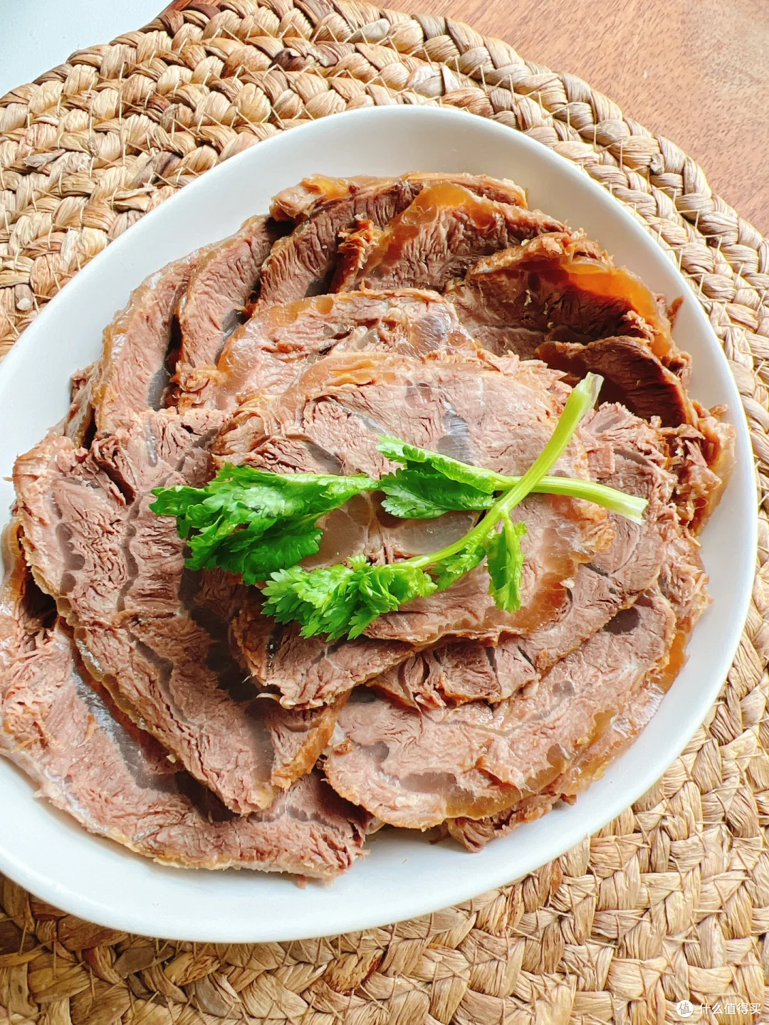 夏日与减脂的美味之选卤牛腱