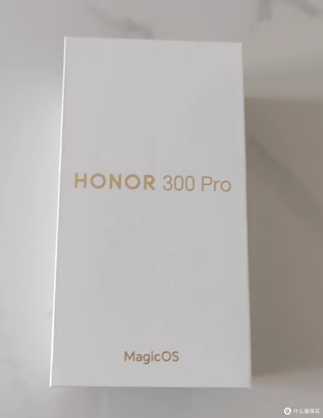 苹果降价又何妨?荣耀 300 Pro 才是我的菜