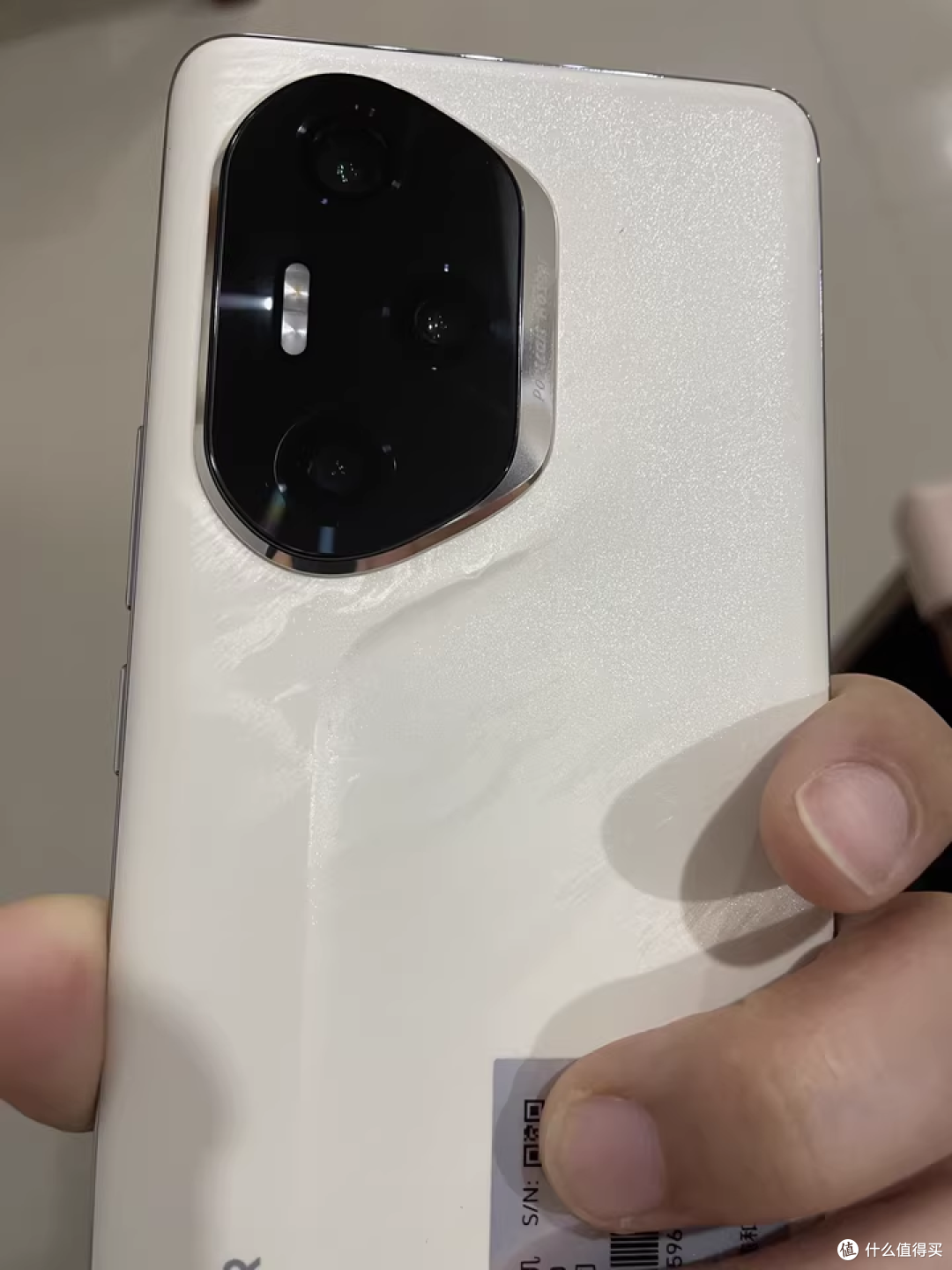 苹果降价又何妨?荣耀 300 Pro 才是我的菜