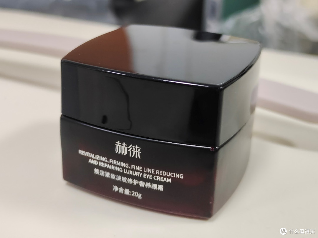 眼霜对身体有害吗?曝光劣点黑幕!