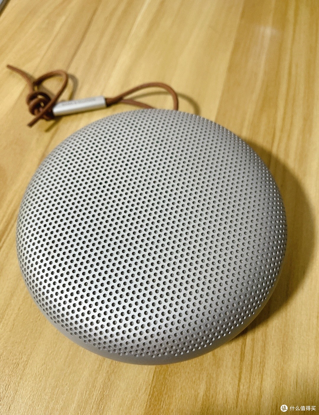 B&O A1 Gen2:蓝牙音箱中的 “颜值实力派”💪