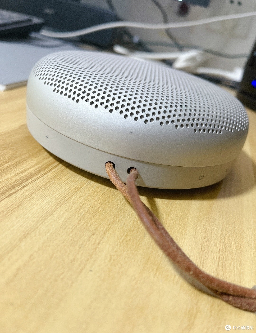 B&O A1 Gen2:蓝牙音箱中的 “颜值实力派”💪