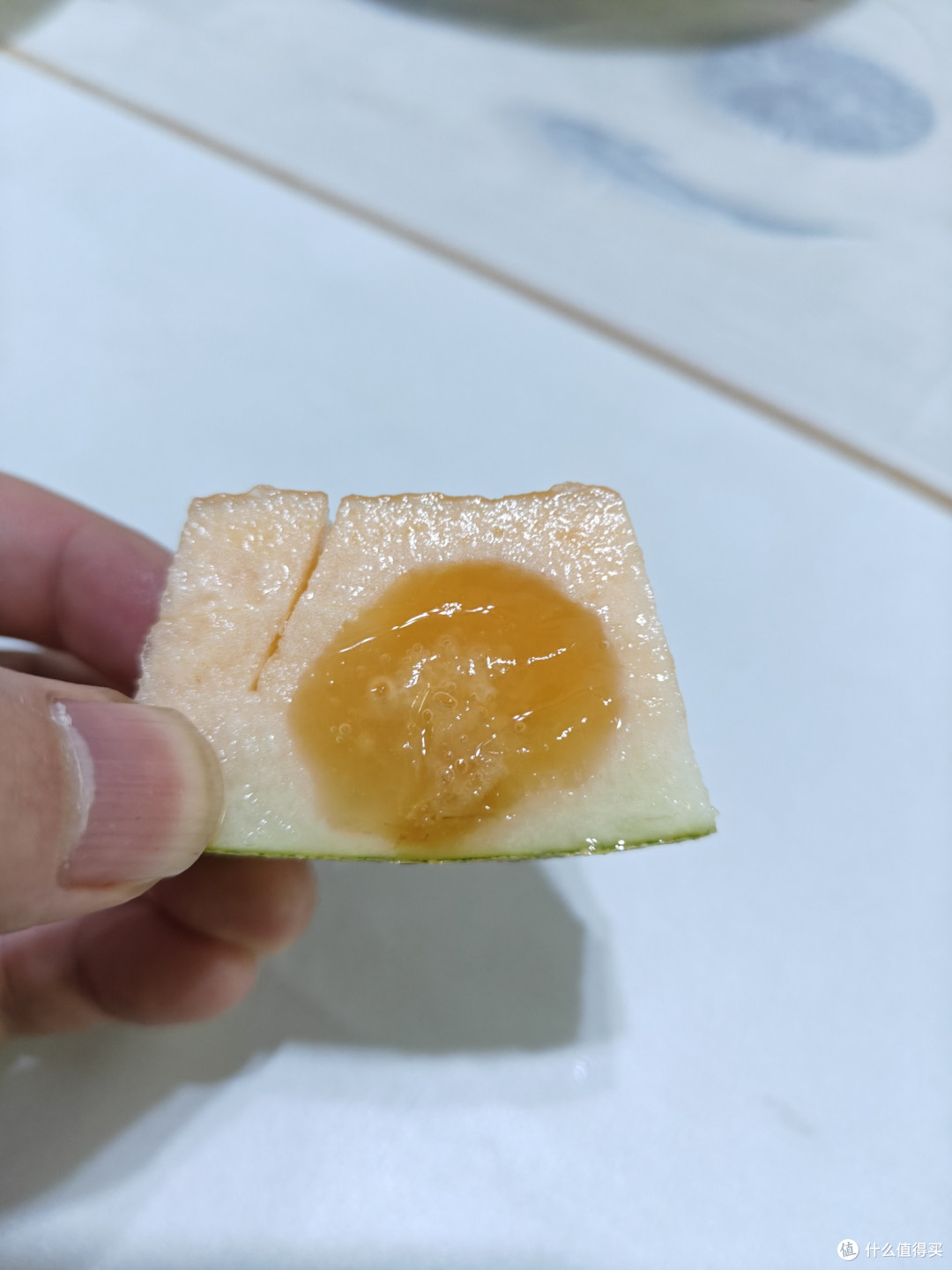 网购蜜瓜遇腐烂,客服快速解决