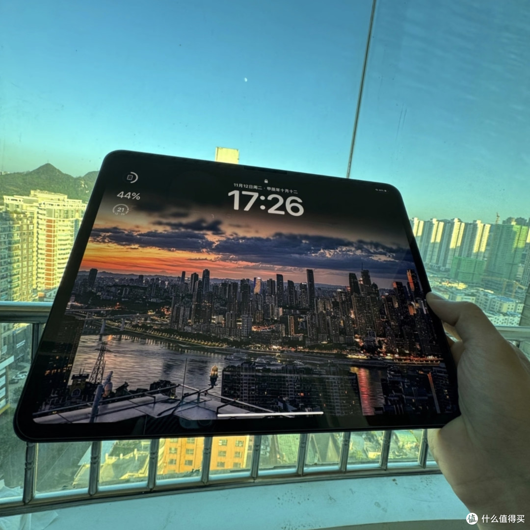 苹果iPad Pro 2024：M4芯片+OLED屏直接封神？地表最强平板