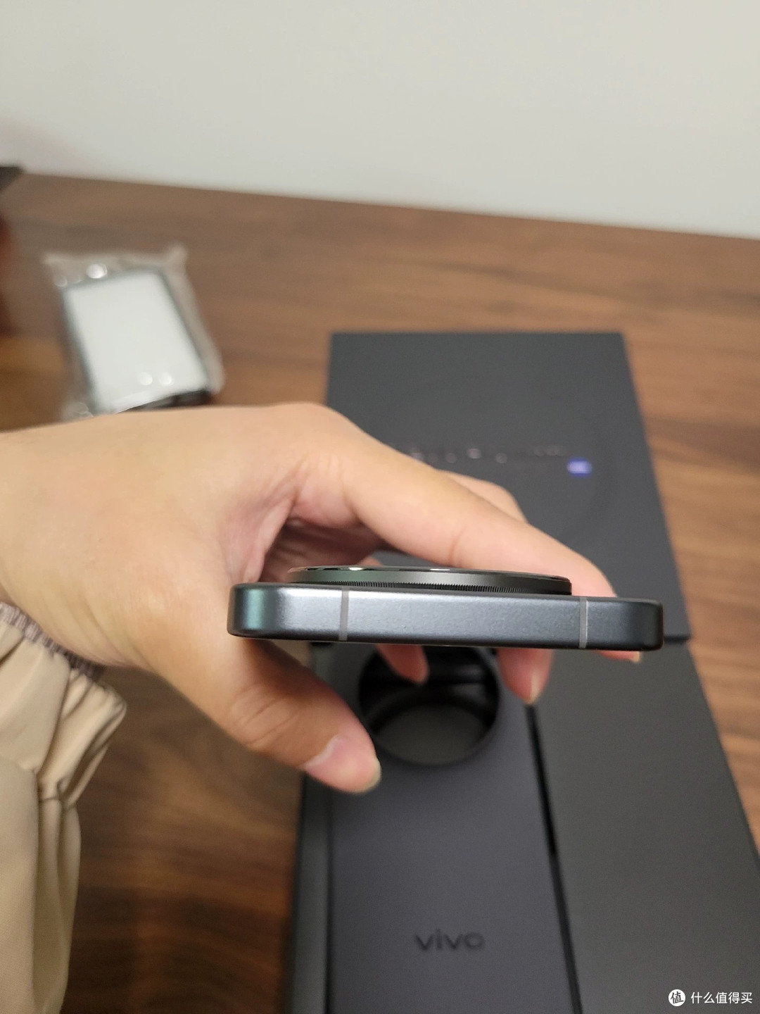小屏旗舰能打三年,vivo X200 Pro mini 体验