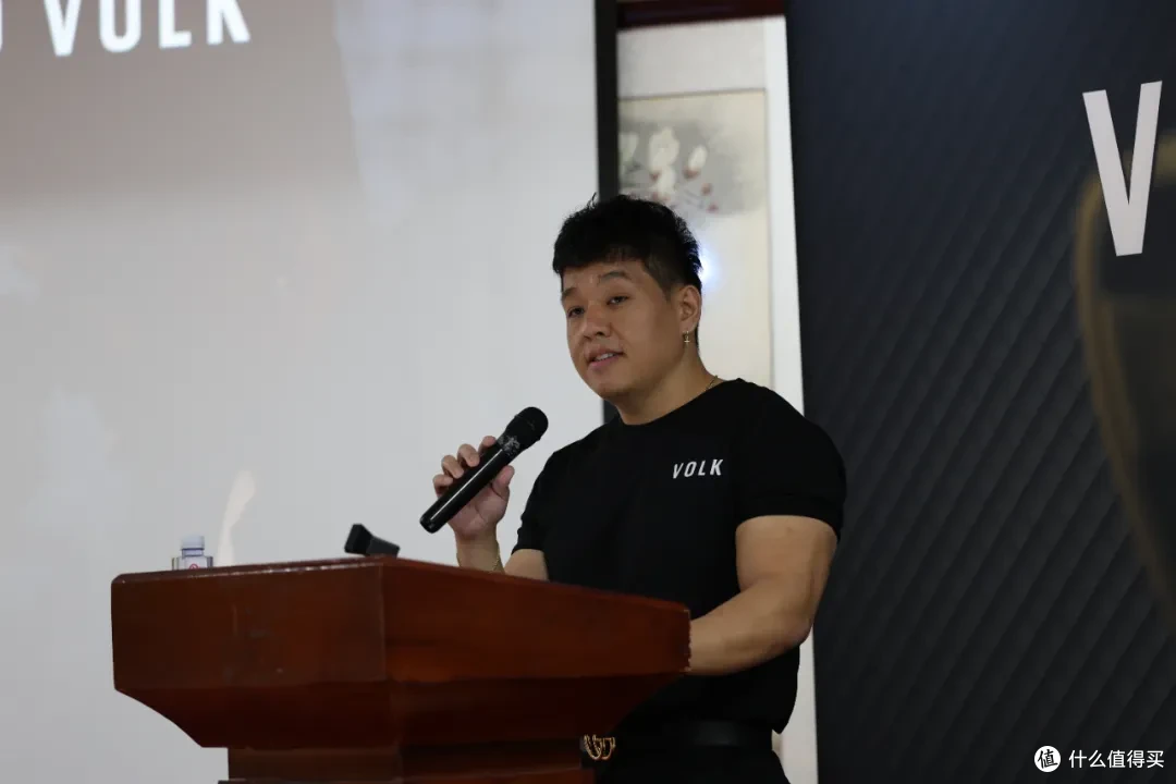 耳边前线 | 随身HI-END领域又一生力军，VOLK ÉTOILE正式发布！