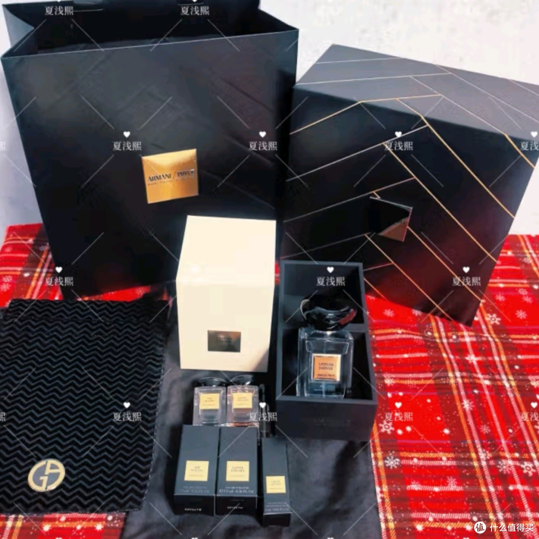 阿玛尼香氛蜡烛礼盒 —— 玉龙茶香50ml，雅致之选，献礼挚爱