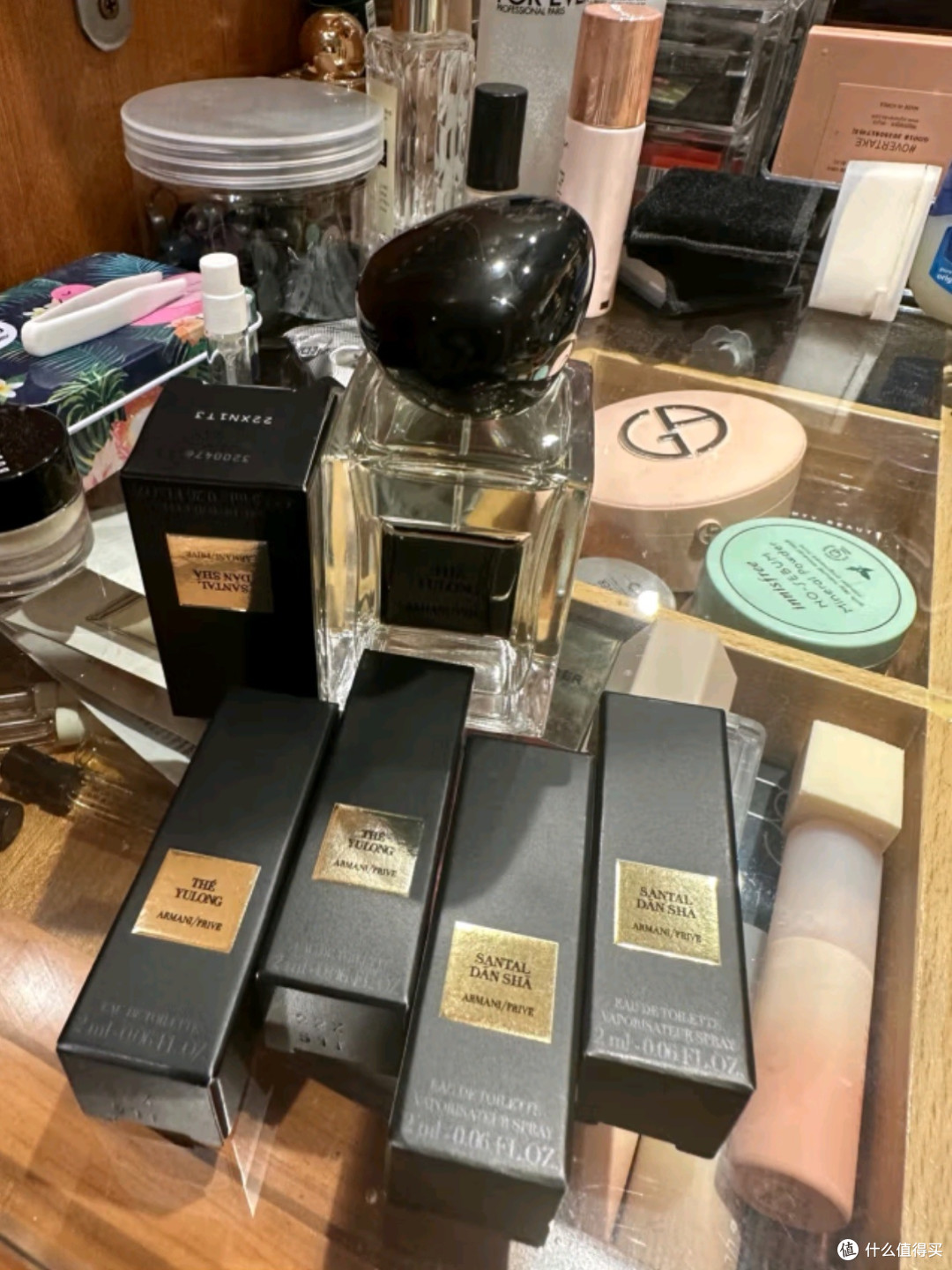 阿玛尼玉龙茶香50ml:清新雅致,爱的献礼 —— 520特别版礼盒