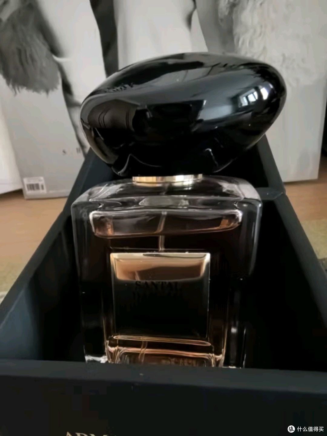 阿玛尼玉龙茶香50ml：清新雅致，爱的献礼 —— 520特别版礼盒