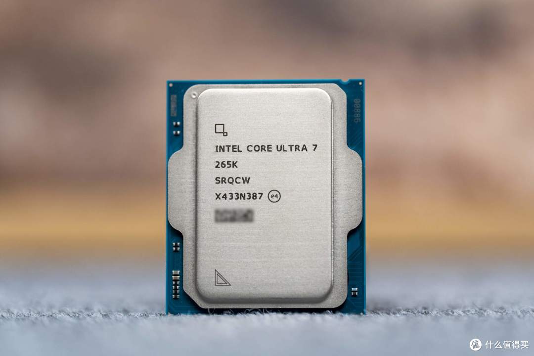 终极之战：Ultra 265K对决9700X，沉浸式装机你站哪边？_CPU_什么值得买