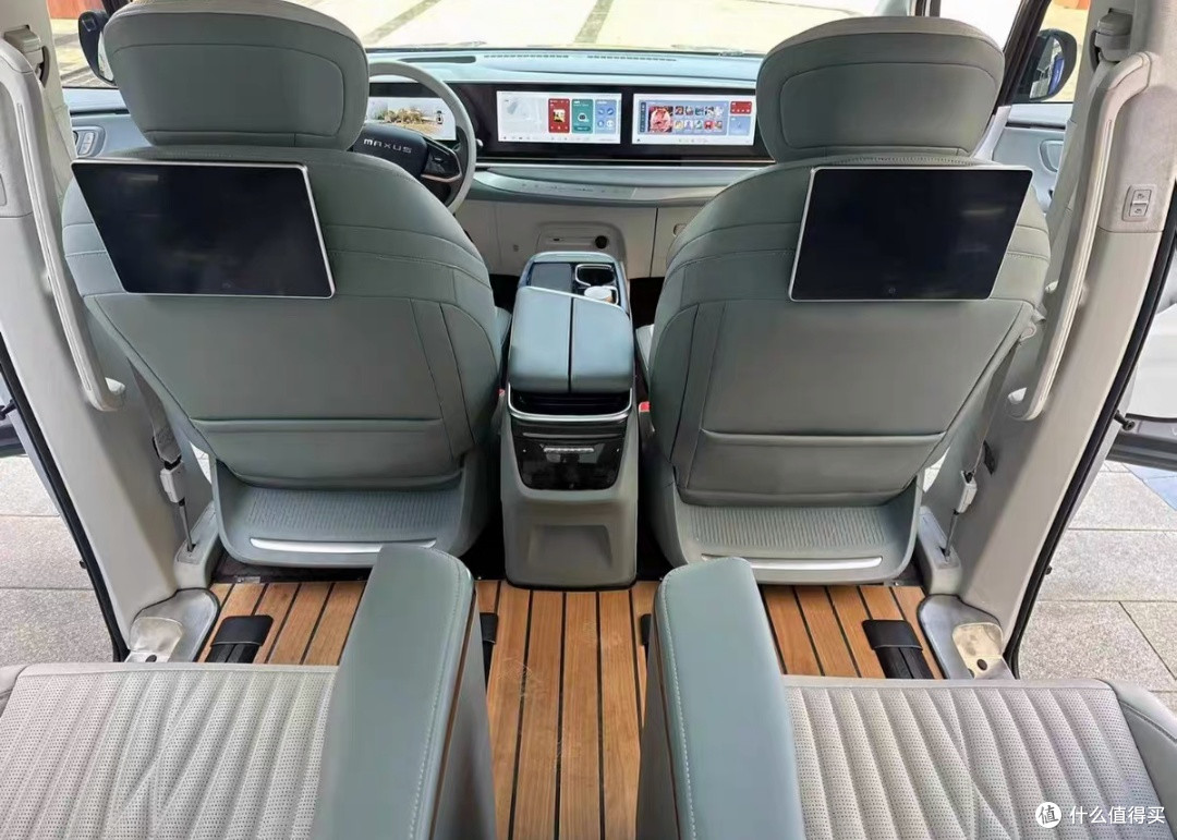 以前叫面包车,现在请叫mpv