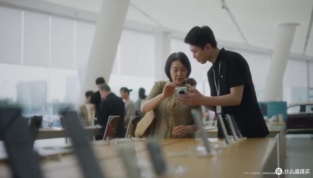 华为门店服务如何暖入人心?一则视频道出端倪