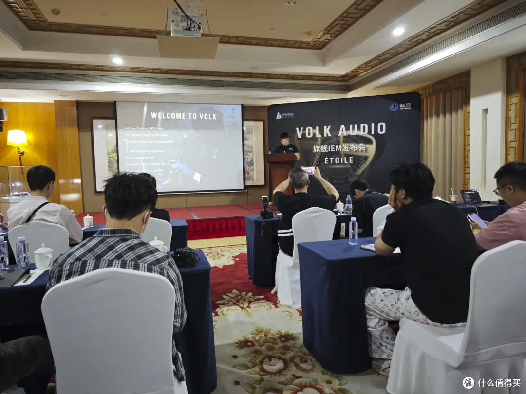 「巡洋快报」VOLK AUDIO发布旗舰入耳式耳机ÉTOILE