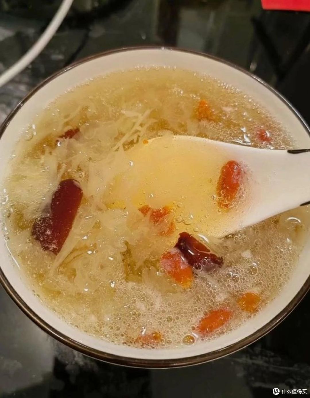 炖燕窝放什么材料一起炖最好?行家告诉你最佳搭配!