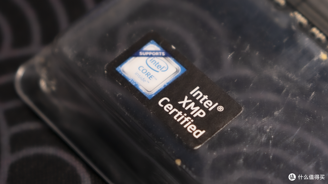 战未来!给NAS换上能超频的笔记本内存,金士顿DDR5 6400测试!