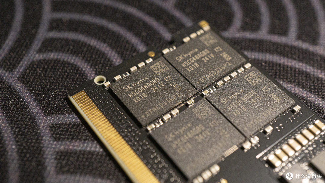战未来!给NAS换上能超频的笔记本内存,金士顿DDR5 6400测试!