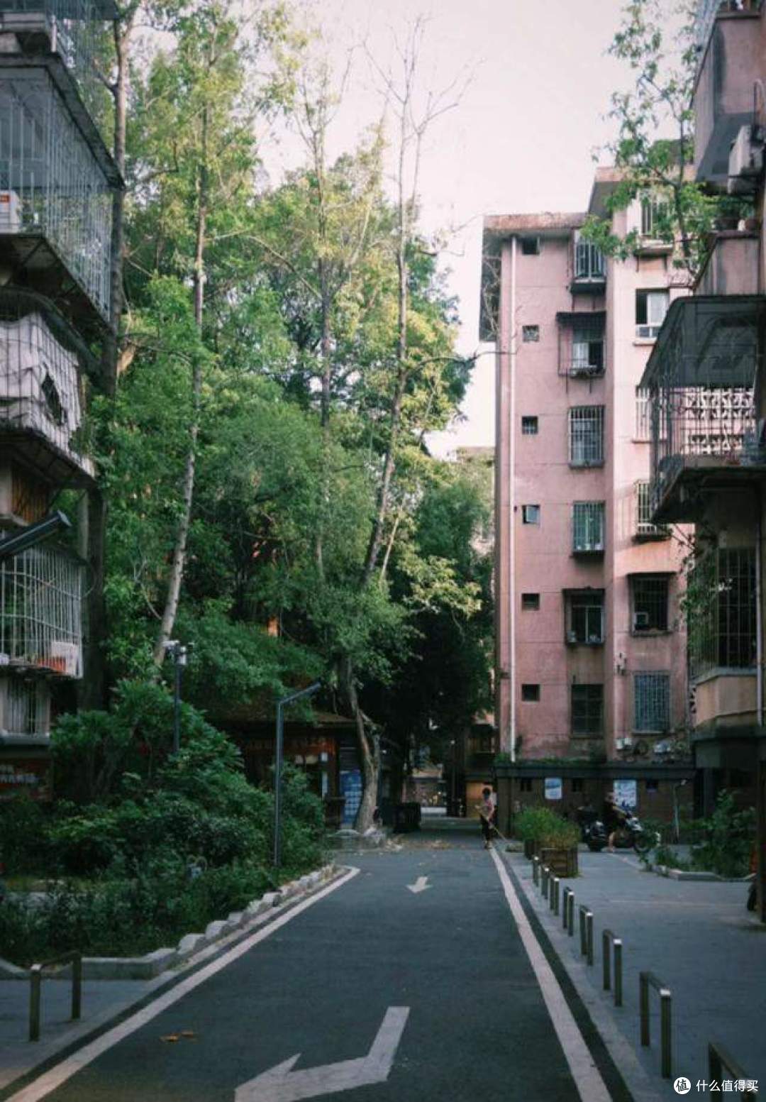 新规下,不要轻易卖掉你家的“老破小”,老旧小区升值正当时!
