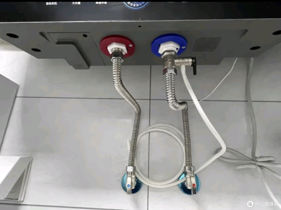 美的F6025-JE4电热水器:千元级“免维护”神器重塑家庭沐浴体验