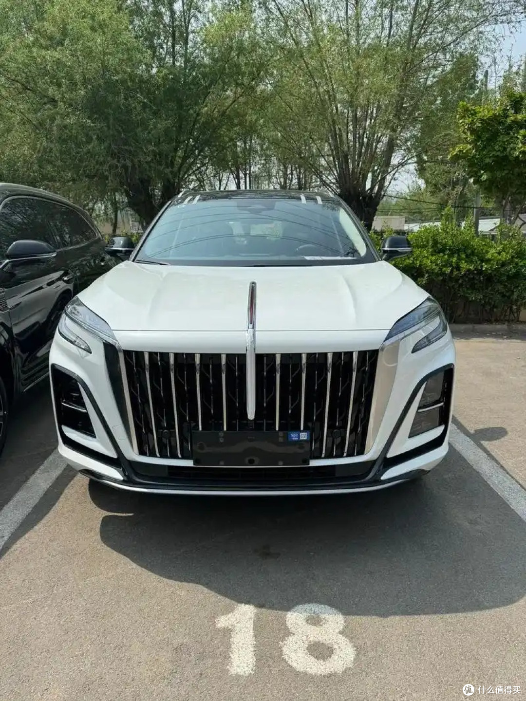 红旗HS3:国潮设计+越级空间的A+级SUV