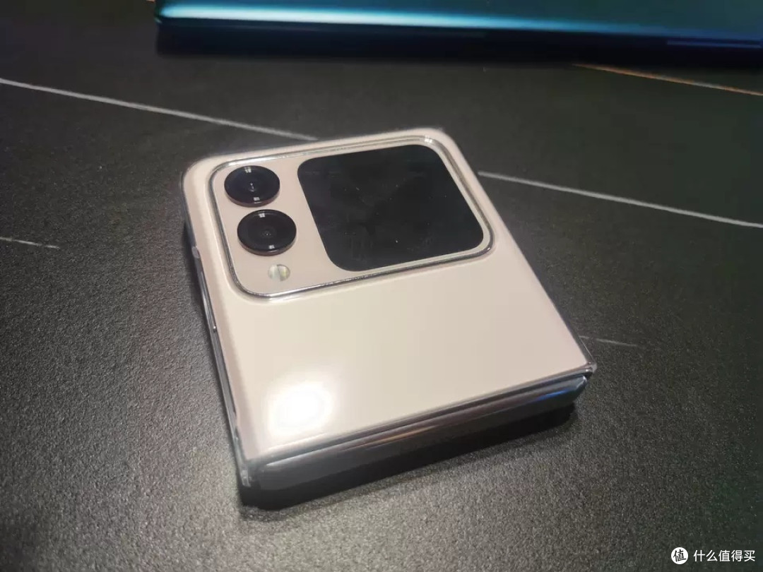 华为nova Flip小折叠手机6.88mm轻薄可靠鸿蒙AI趣玩后置5000万