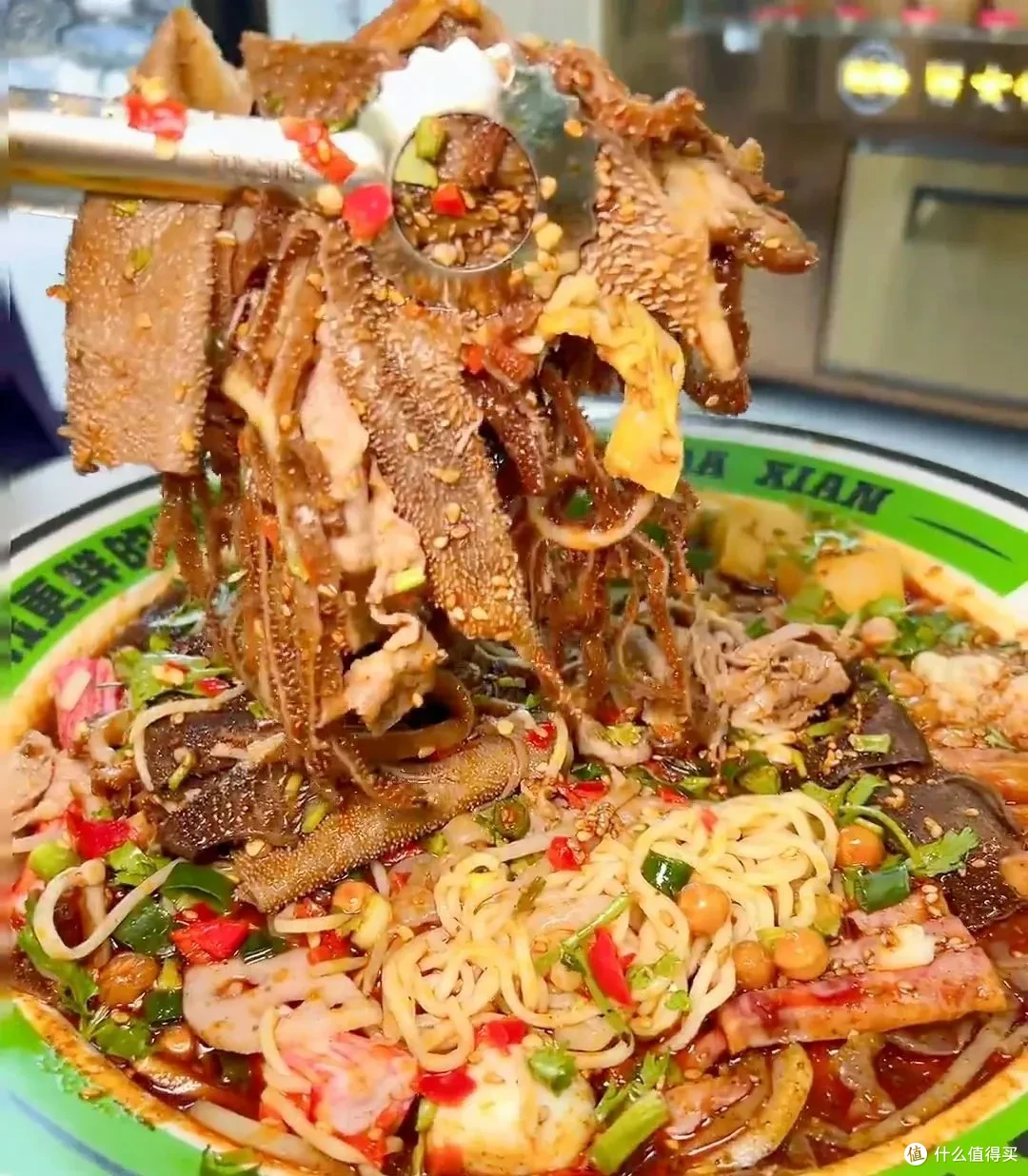 靠冒菜开出2000家门店,冒大仙有啥魅力?
