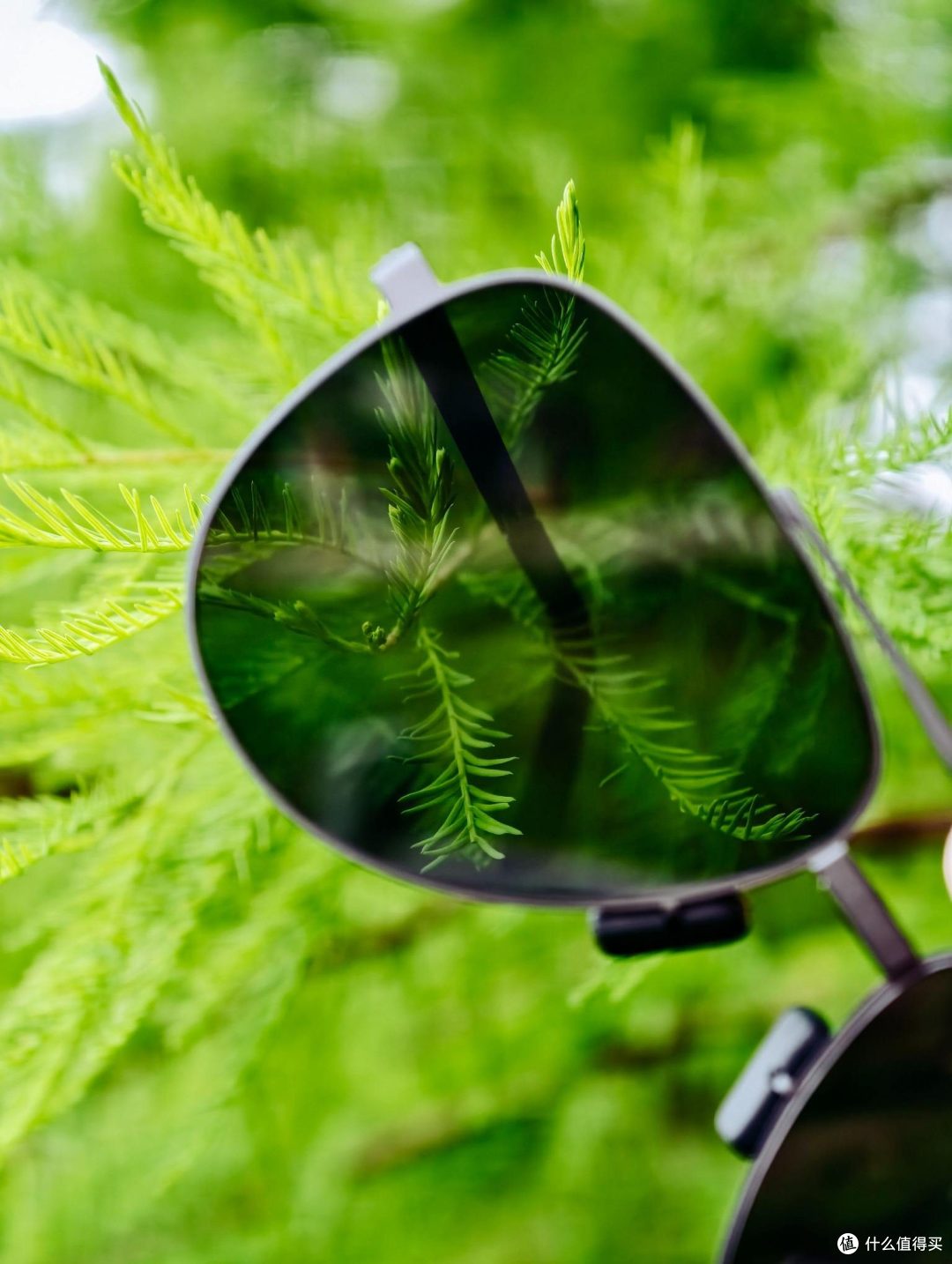 出门像没戴，遮光像开挂！米家超薄折叠偏光太阳镜真的潮