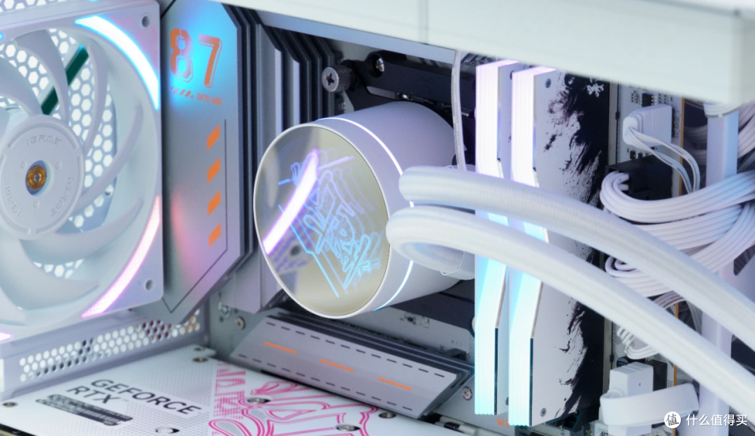 逢6必甜？七彩虹iGame GeForce RTX 5060 Ultra W OC 8GB新品开箱
