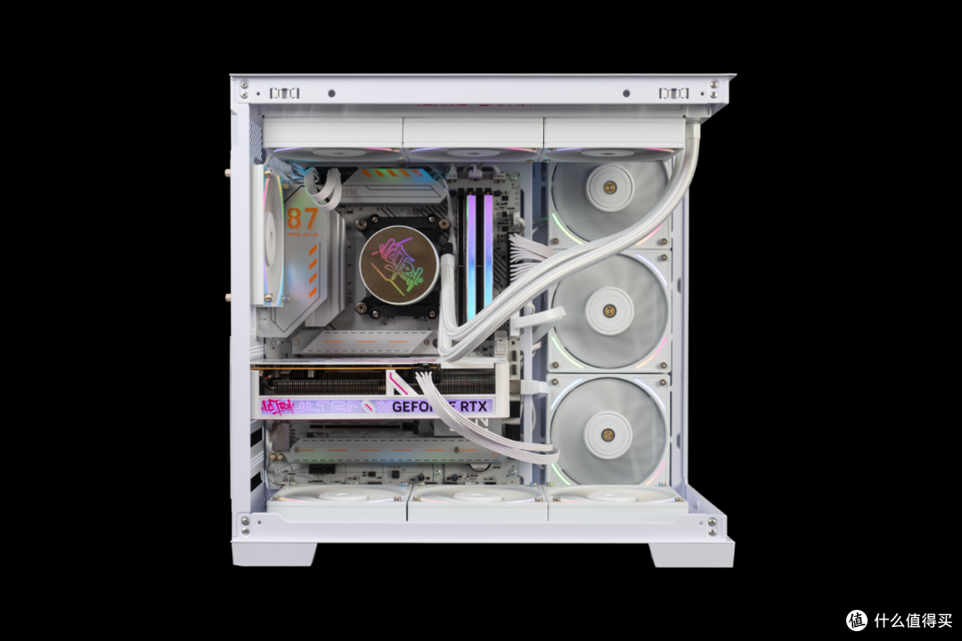 iGame GeForce RTX 5060 Ultra W DUO OC 8GB 显卡 开箱初体验