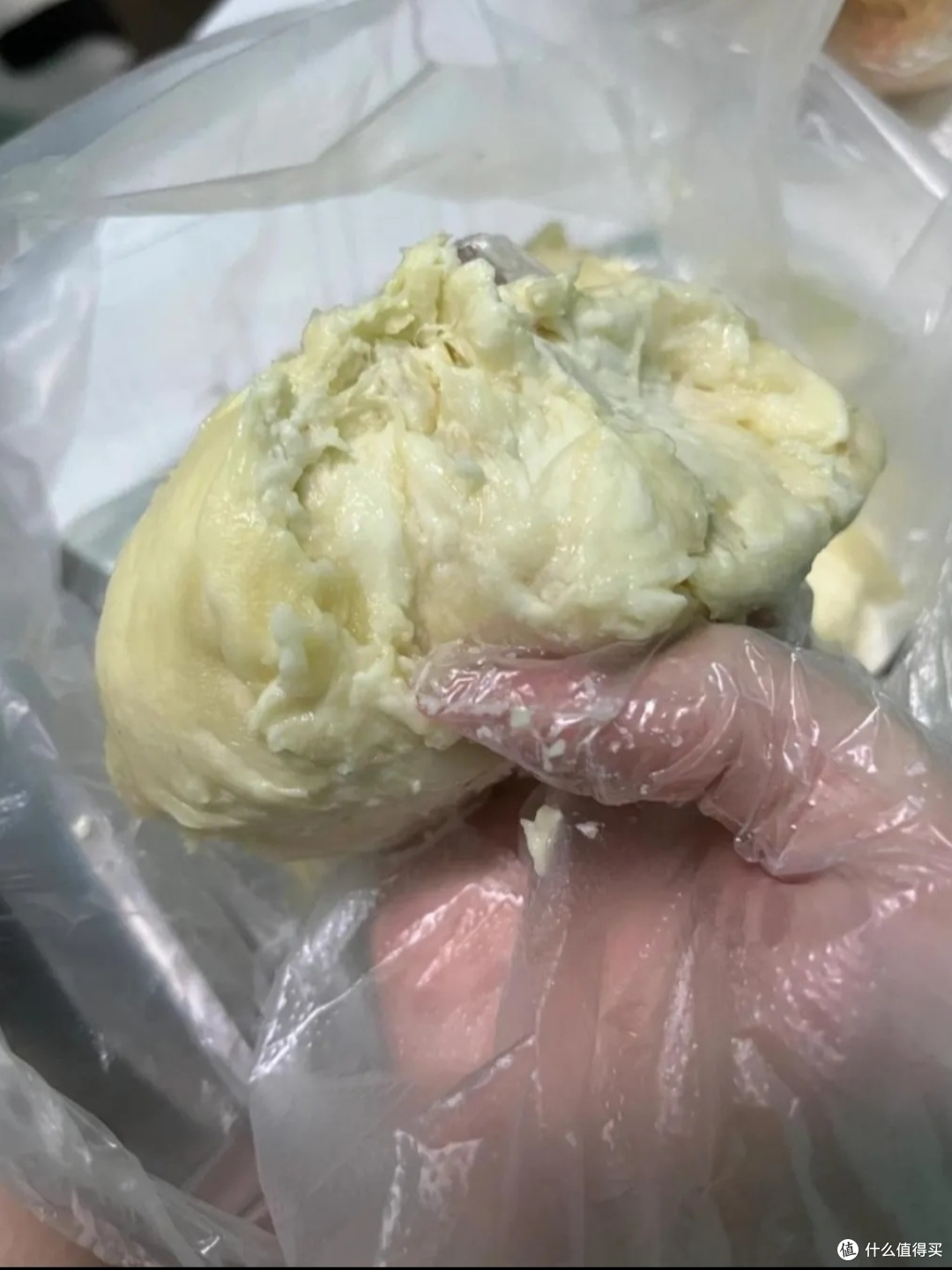 网购榴莲遭遇变质问题