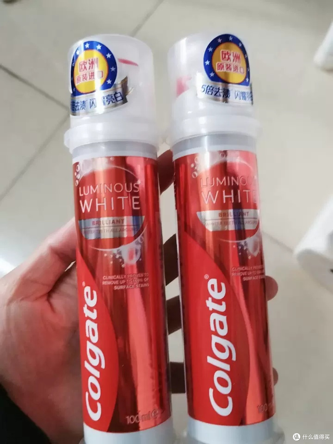 高露洁直立式美白牙膏按压式,你买了吗?
