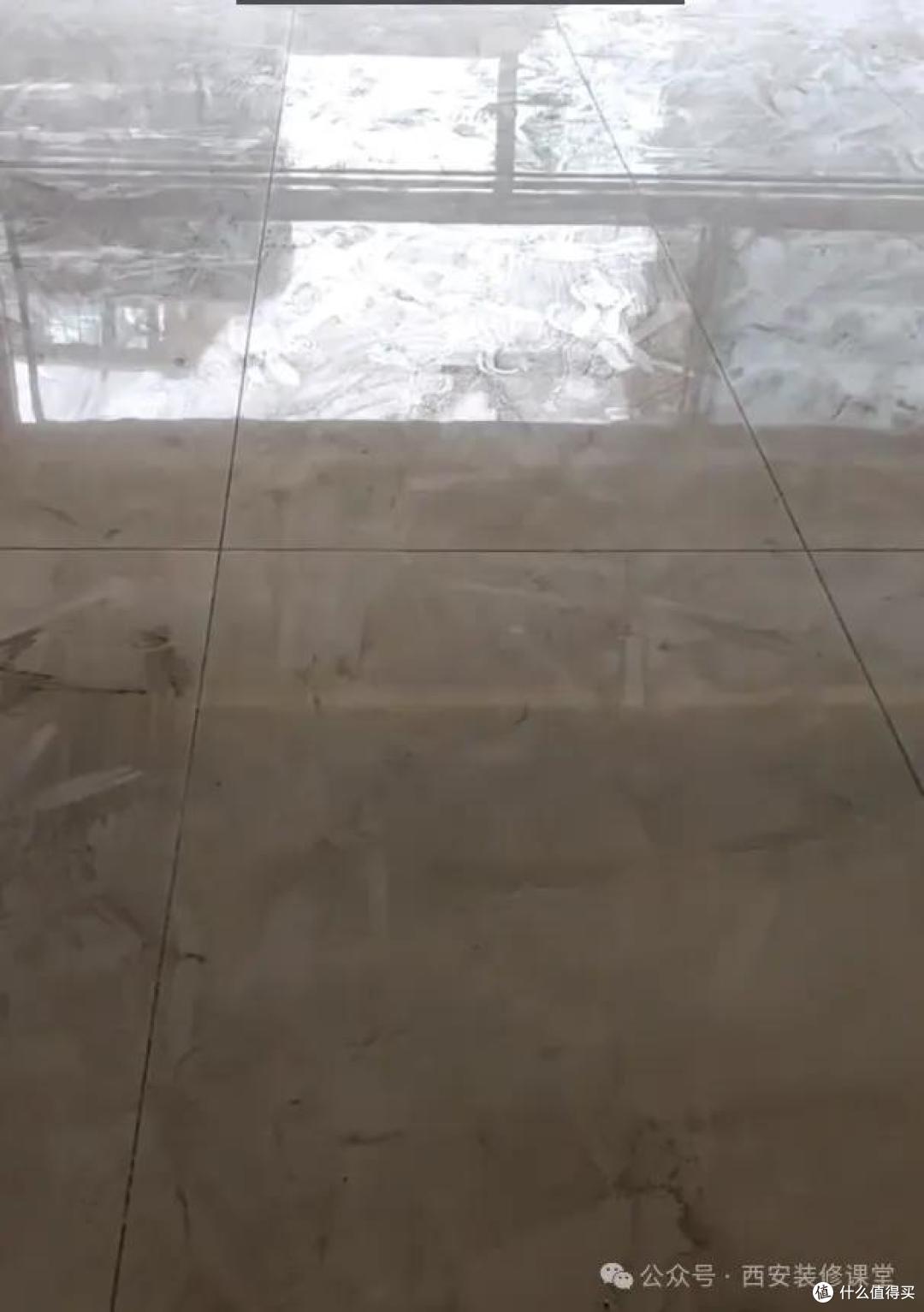 真后悔铺了600*1200瓷砖,太小气,全是缝隙!
