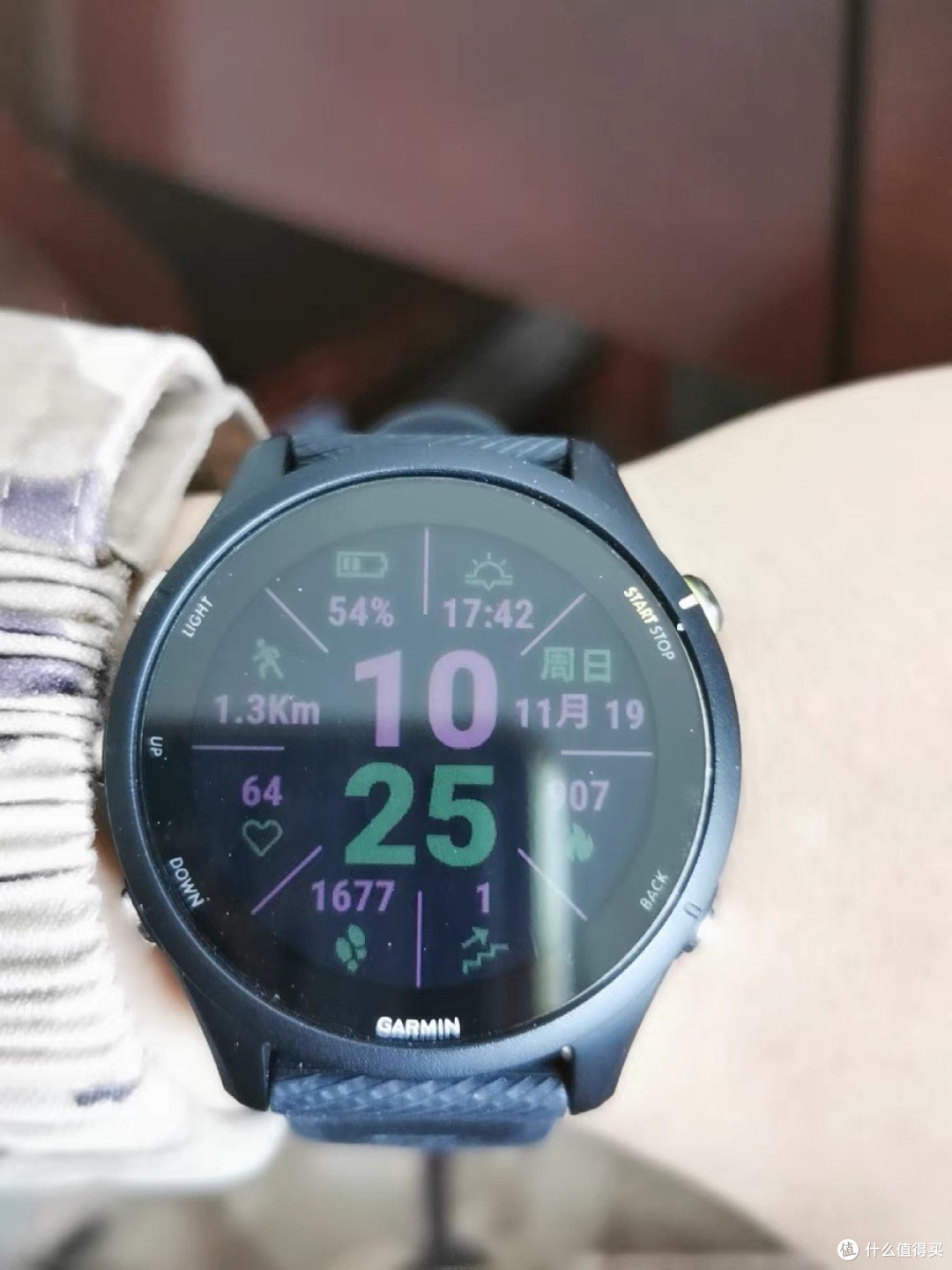 运动必需品佳明Forerunner265:户外运动好帮手