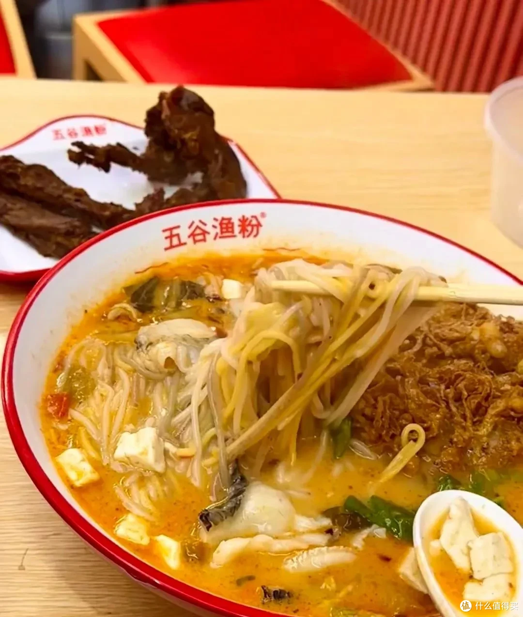 全国门店超4000+!五谷渔粉是怎么做成粉面赛道头部的?