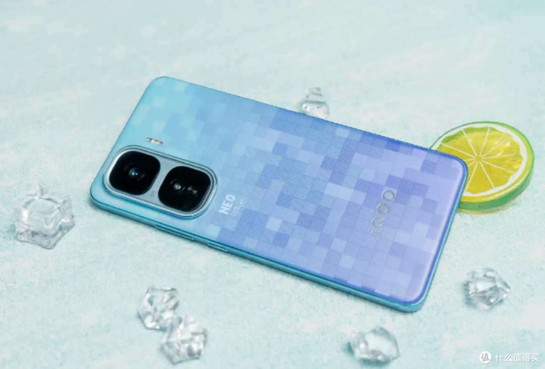 如何评价最新发布的iQOO Neo10 Pro+,都有哪些亮点值得关注?