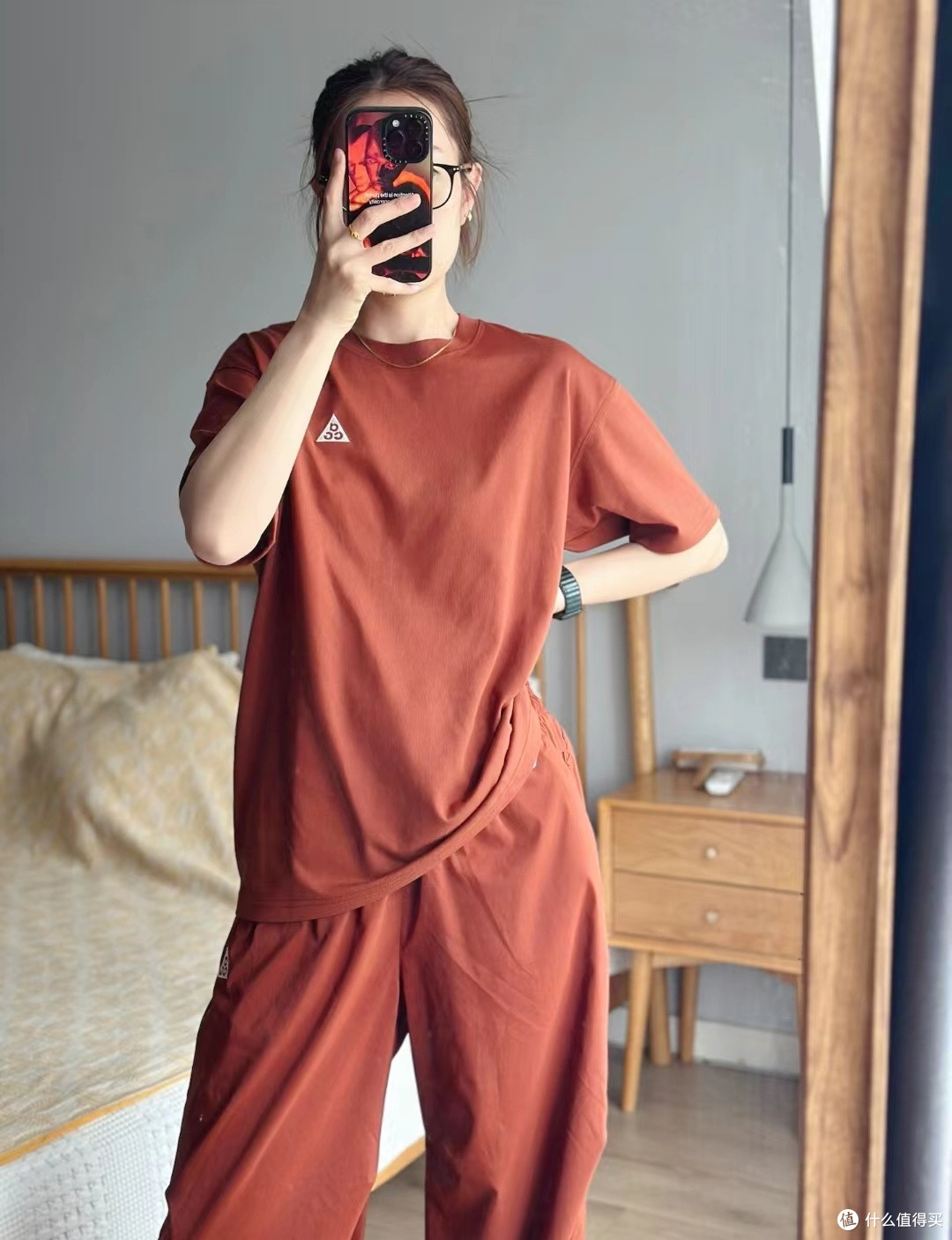 Nike ACG 速干短袖 T 恤 HJ0799-245:户外与潮流的邂逅