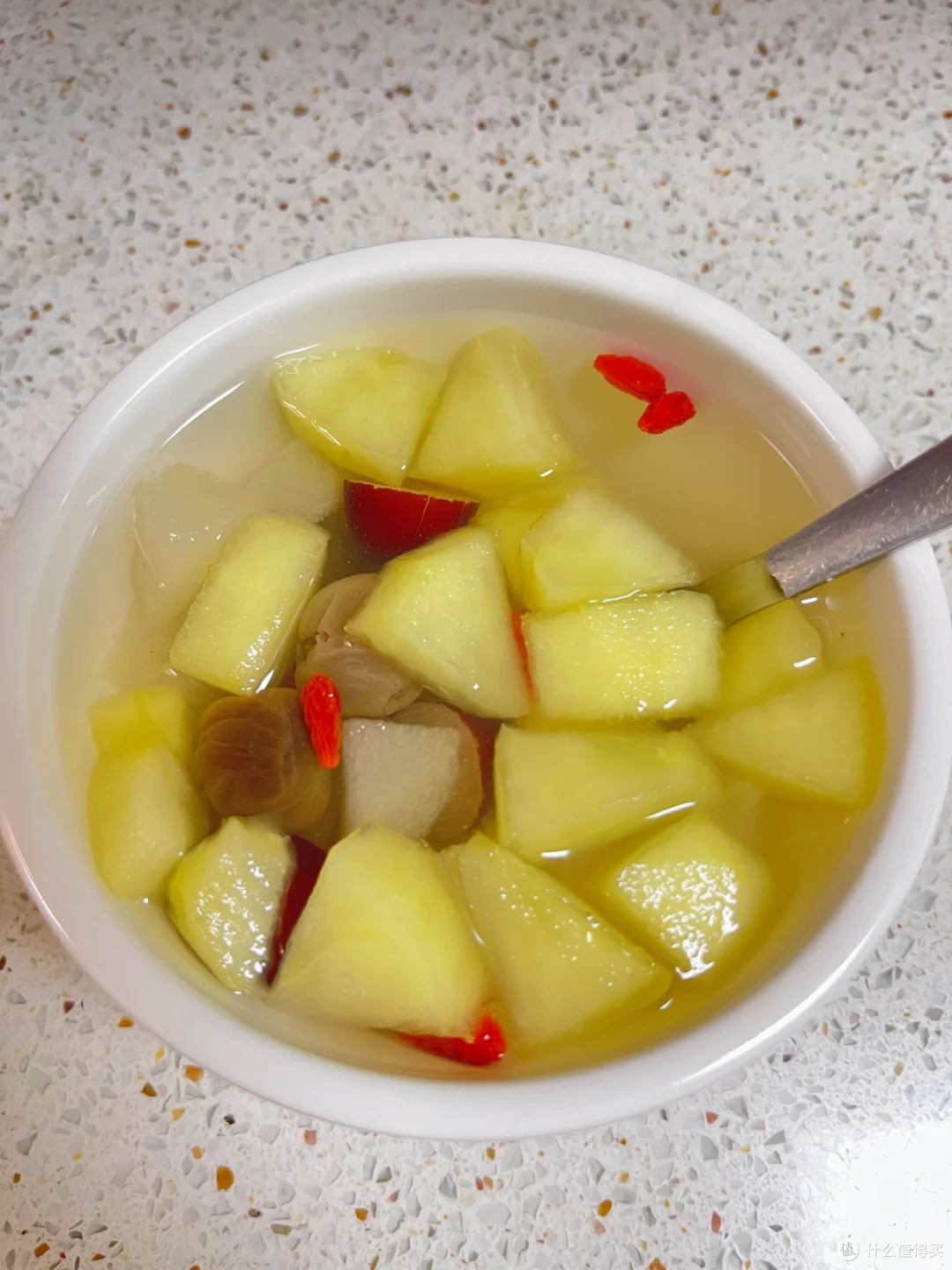苹果雪梨饮：清润甘甜的养生妙饮