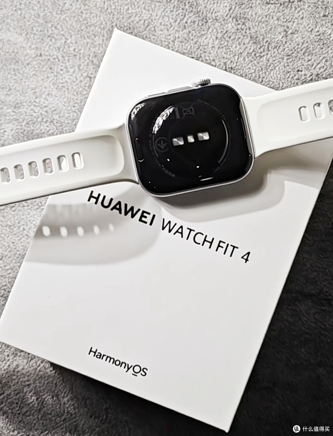 华为HUAWEI WATCH FIT 4:全面升级的智能健康伙伴