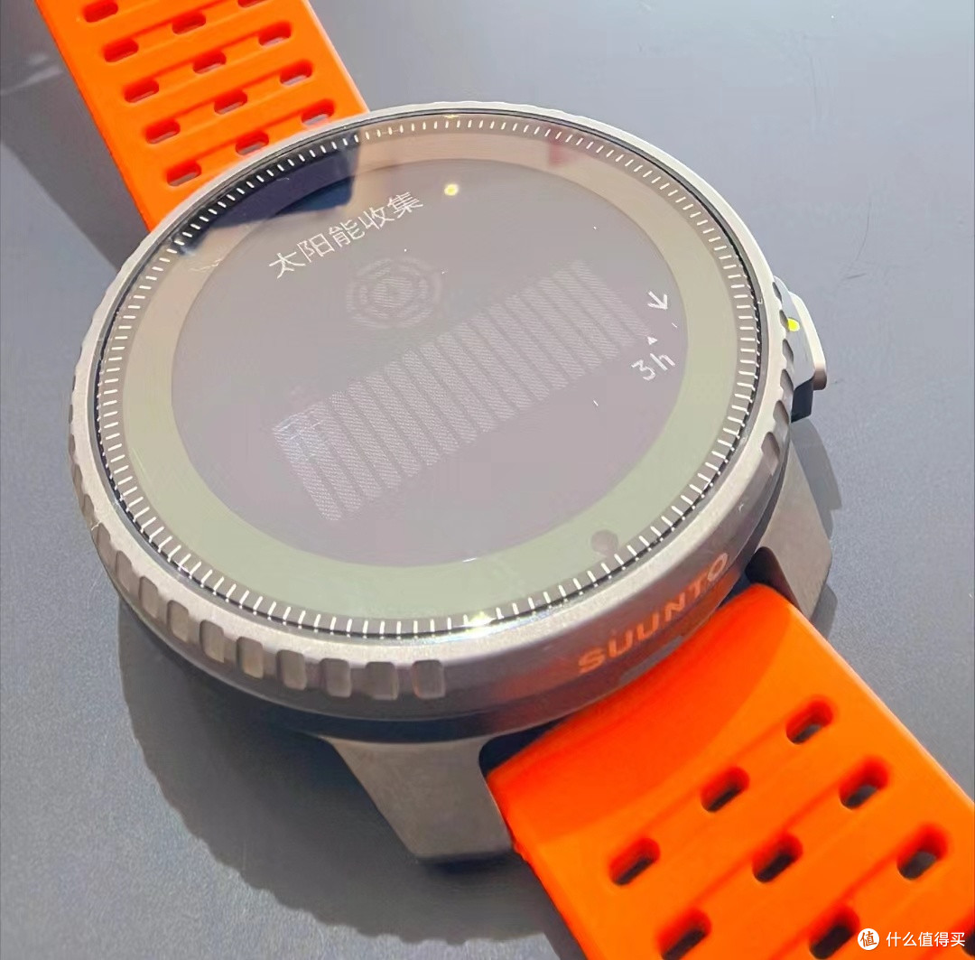 户外探险硬核之选:颂拓 SUUNTO Vertical 太阳能精钢版