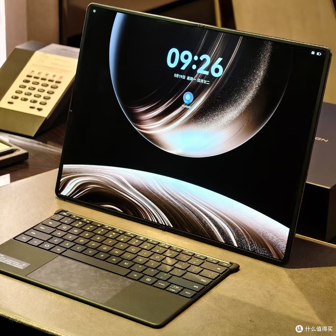HUAWEI MateBook Fold 32GB 2TB 锻影黑 Buy Huawei MateBook Fold