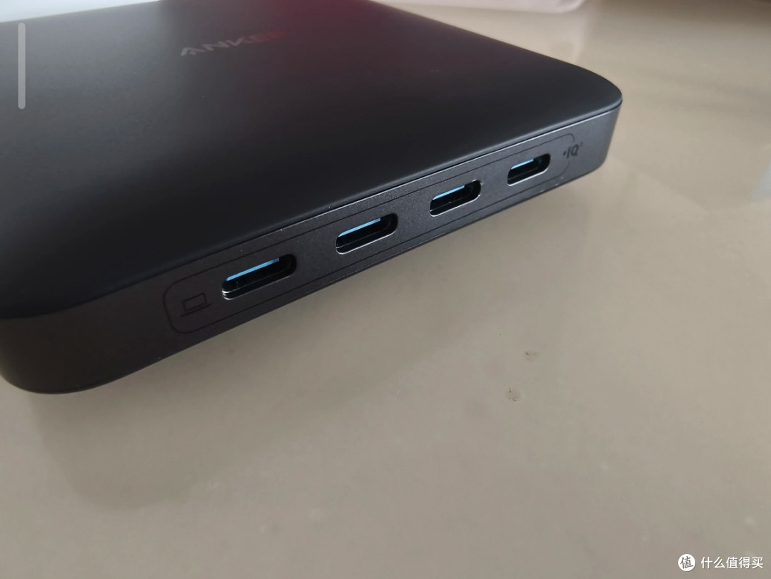 Anker桌面充Mini Nano6口130W的高效充电