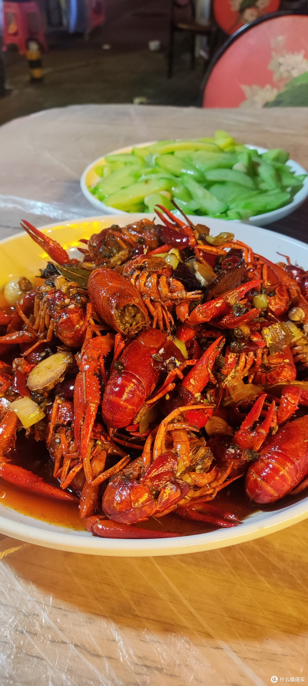 潜江油焖大虾：一座城市的味觉图腾