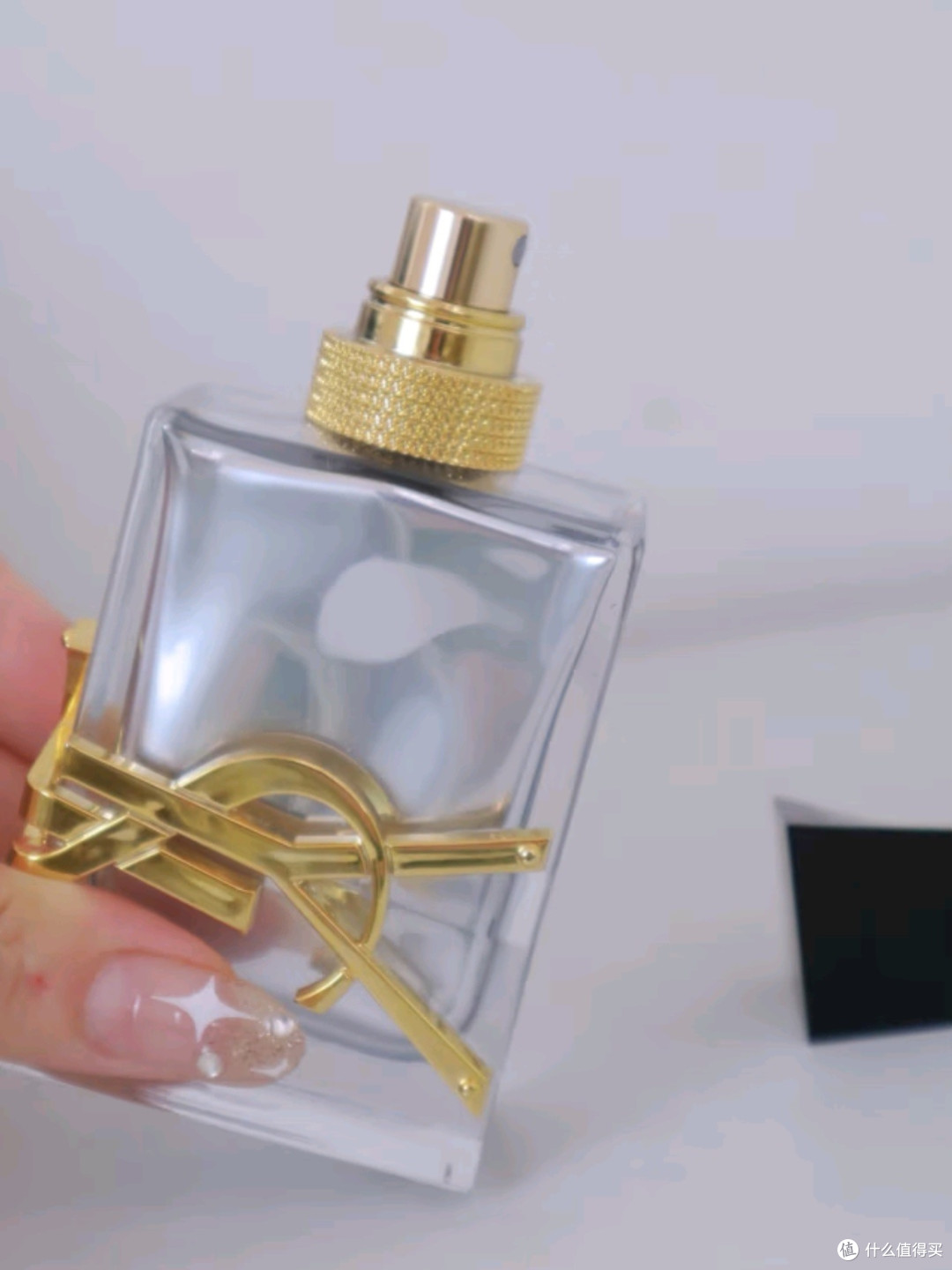 圣罗兰自由之水50ml女士香水礼盒:抢先购,献给她的独特生日礼物