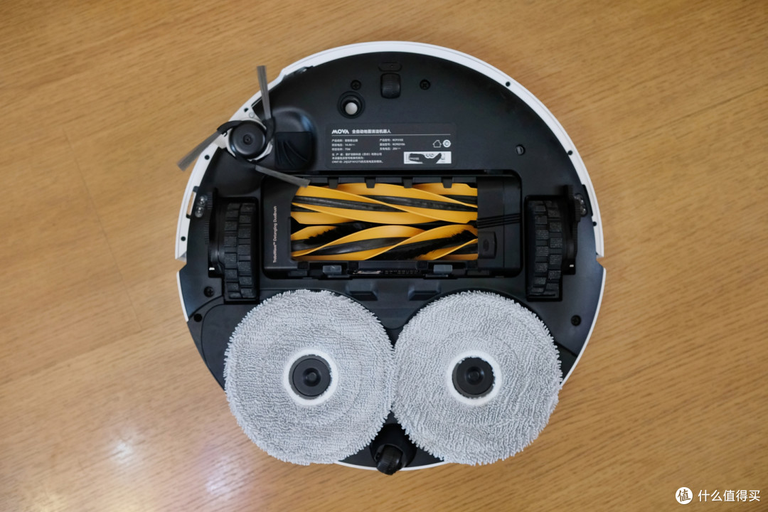 越障、清洁全能表现！MOVA P60 Pro双机械臂扫地机器人