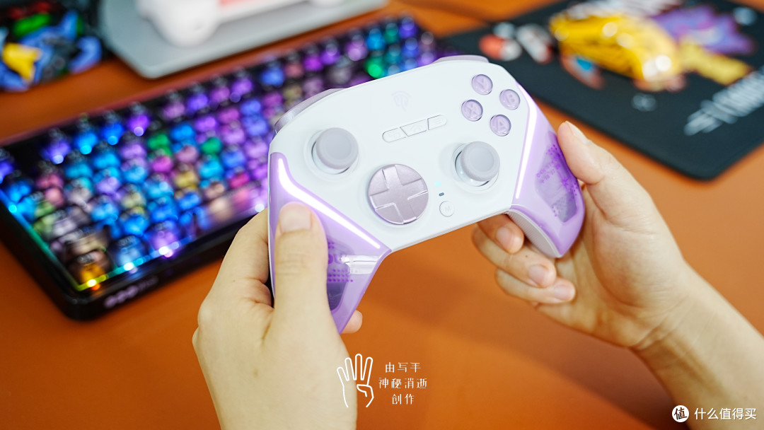 手感跃升、性能进阶、创意颜值,宝藏游戏手柄-易速马流星D10
