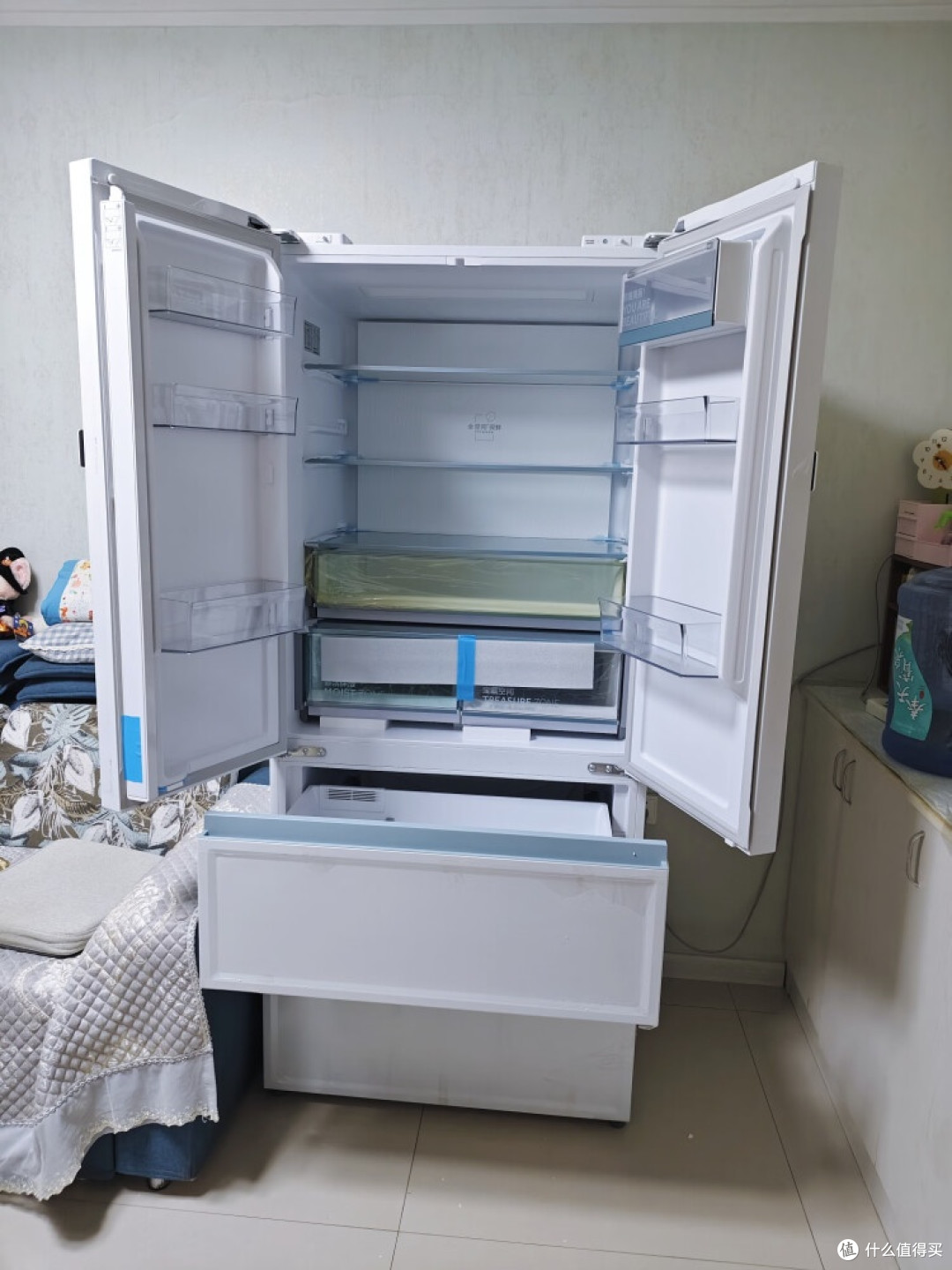 海尔501冰箱：大容量与艺术设计