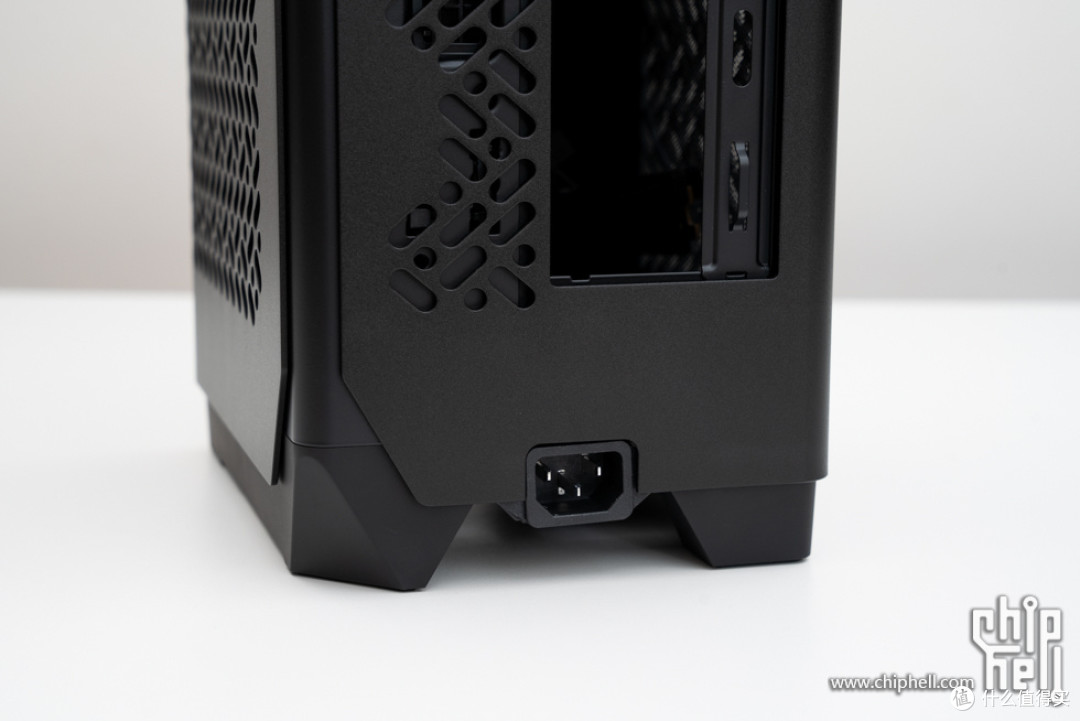 立式ITX小钢炮,酷冷至尊 NCORE 100 AIR 装机展示