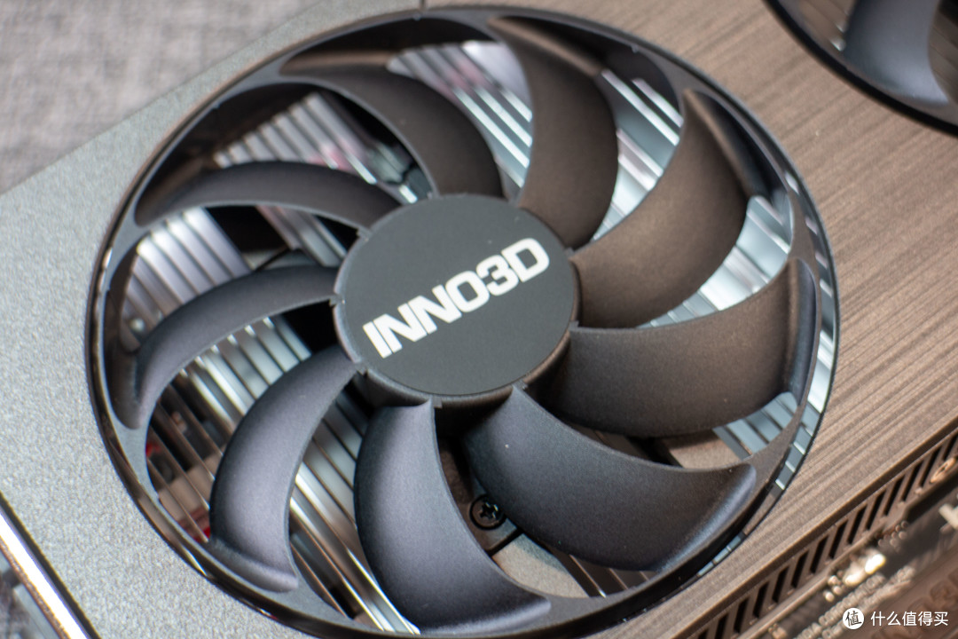 再放现货,奸商想涨价?没门!——RTX 5060首发评测