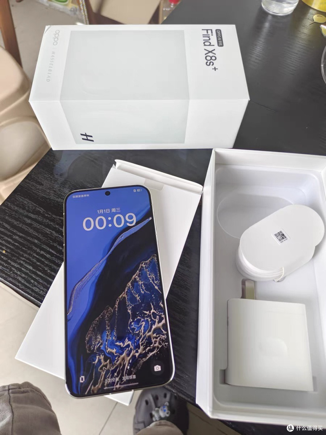 重度游戏无忧,OPPO Find X8s拍照也出色