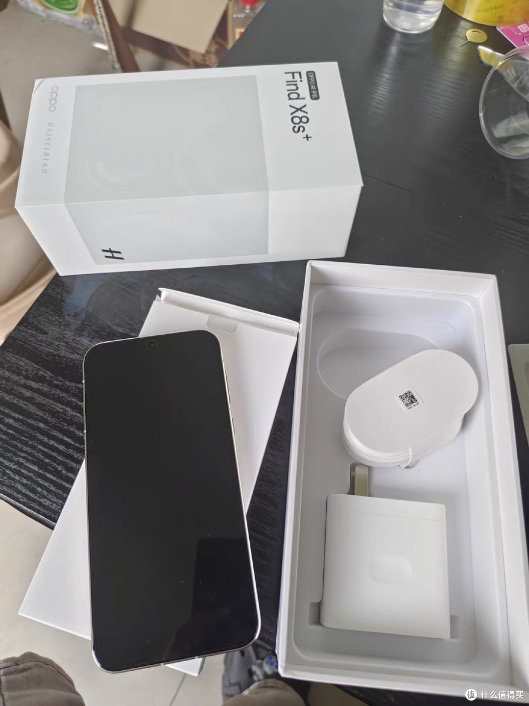 重度游戏无忧,OPPO Find X8s拍照也出色