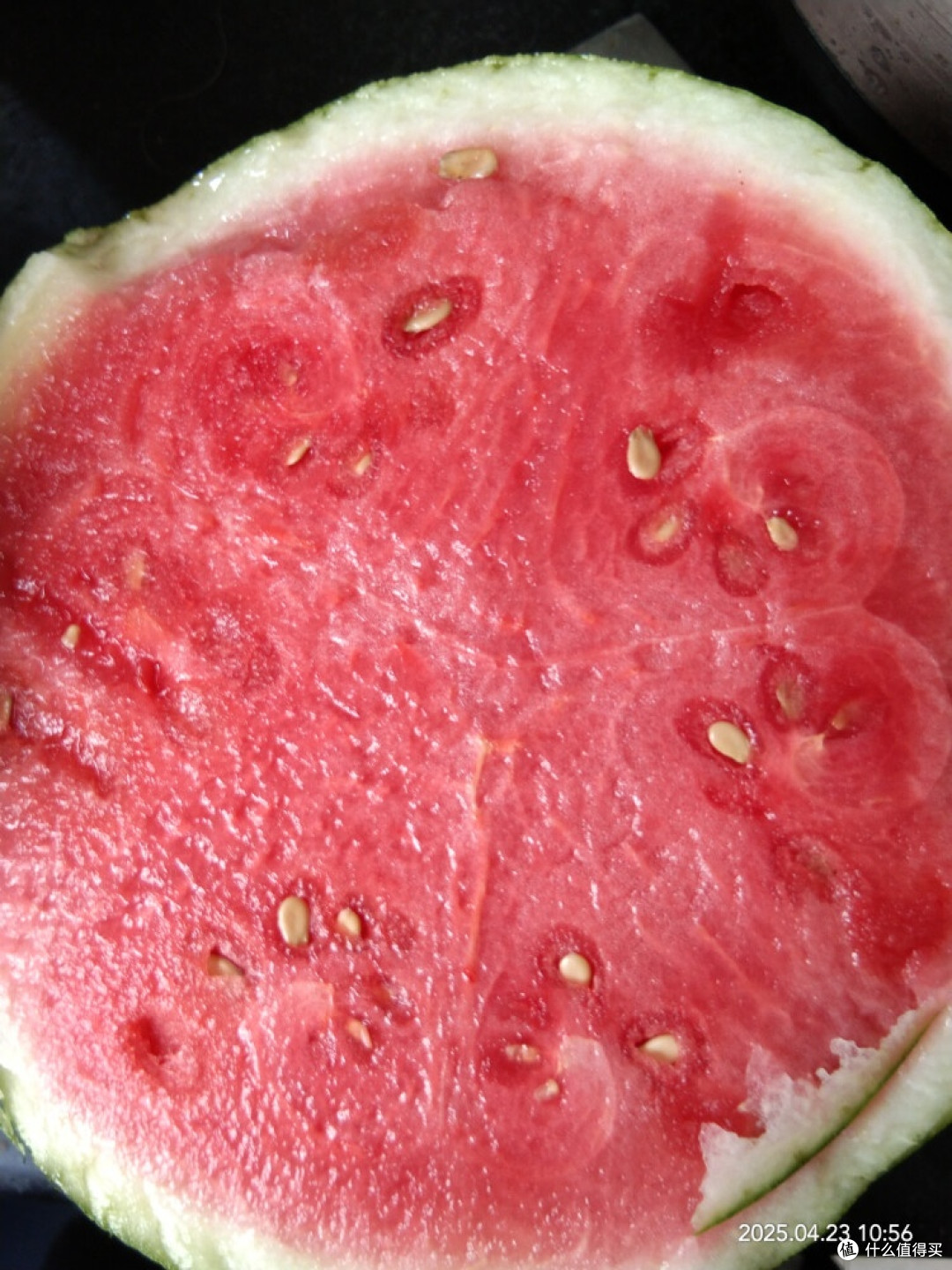 麒麟西瓜：夏日里的清甜盛宴